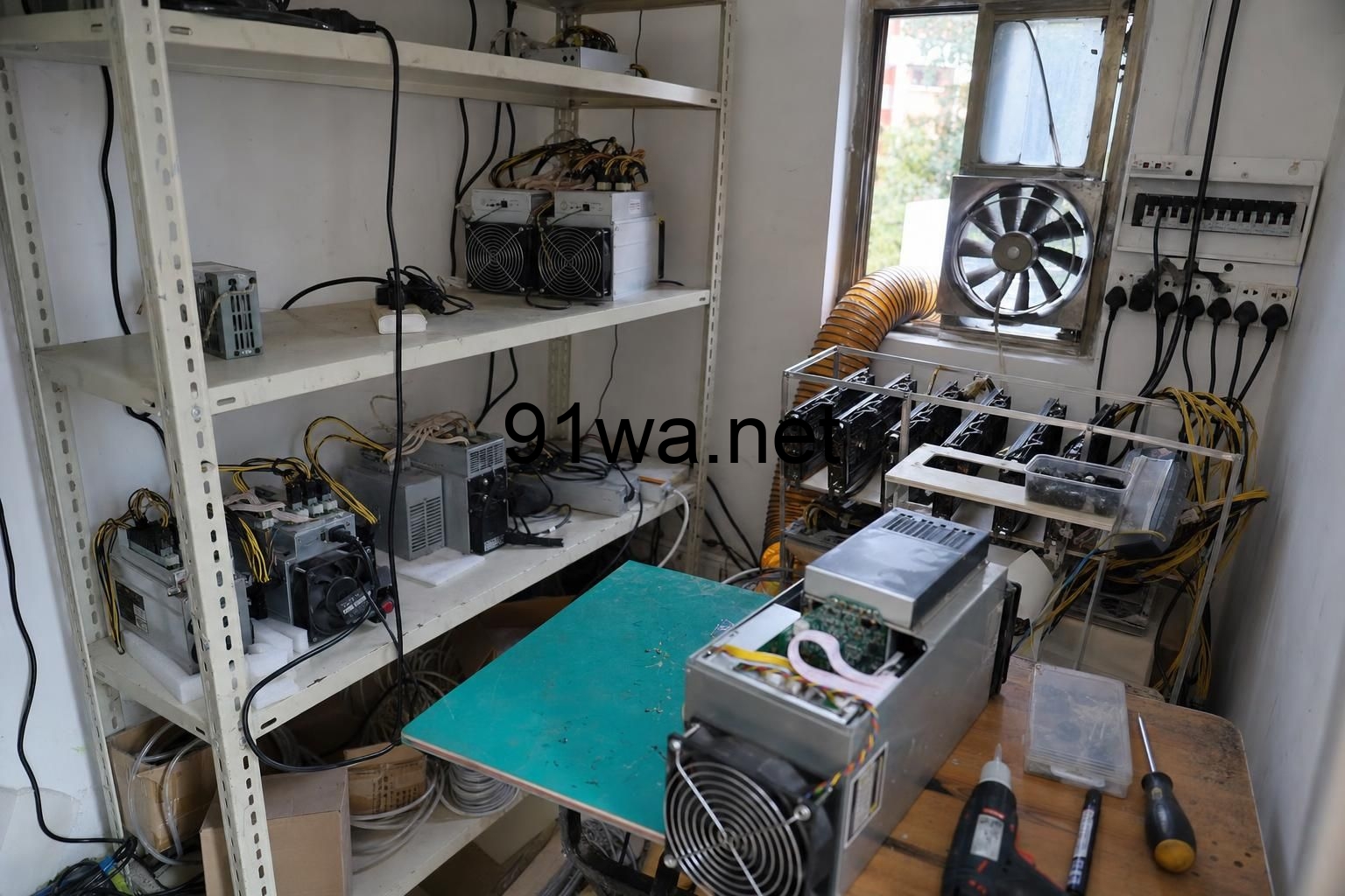 新手矿工第一次开机前,先按这份排障和收益清单走一遍插图 新手矿工第一次开机前,先按这份排障和收益清单走一遍