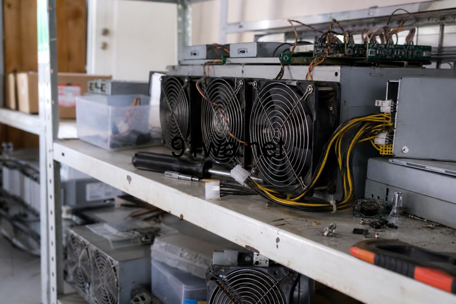 新矿机到场先压测半小时再签收